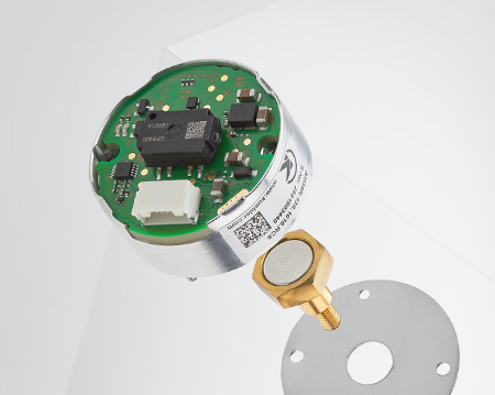 Magnetic sensors with diametral magnet 